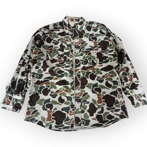 Vintage Walls Duck Camouflage Button Down - L